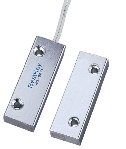 Sentek metal contact
