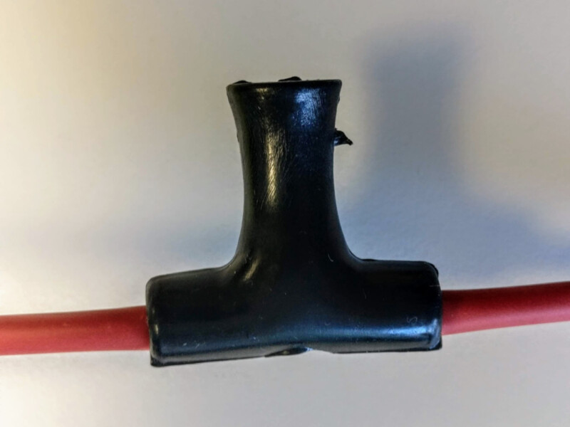 Linear heat detector fixing T-Clip