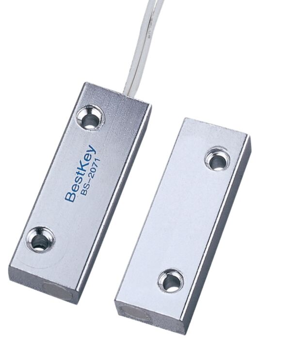 Sentek metal contact