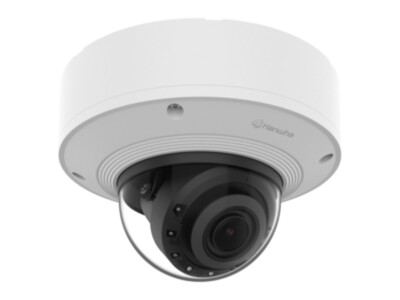 Hanwha XNV-A9085R dome camera 8MP, 4.4–9.3 mm motorised varifocal, vandal-resistant, IR 50 m, IP67