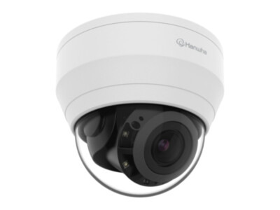 Hanwha QND-8080R kuppelkaamera 5MP | 3,2–10mm motor. varifokaal | IR 20m