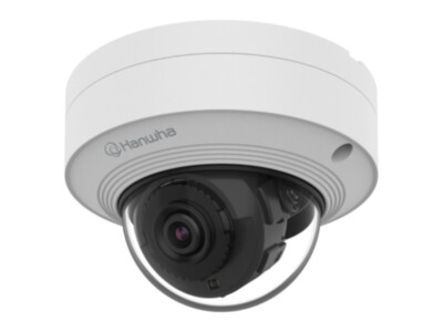 Hanwha QNV-C8012 kuppelkaamera 5MP | 2,4mm | vandaalikindel | IP66